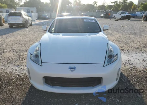 2016 Nissan 370Z Base из США, поврежденный, VIN JN1AZ4EH4GM935950